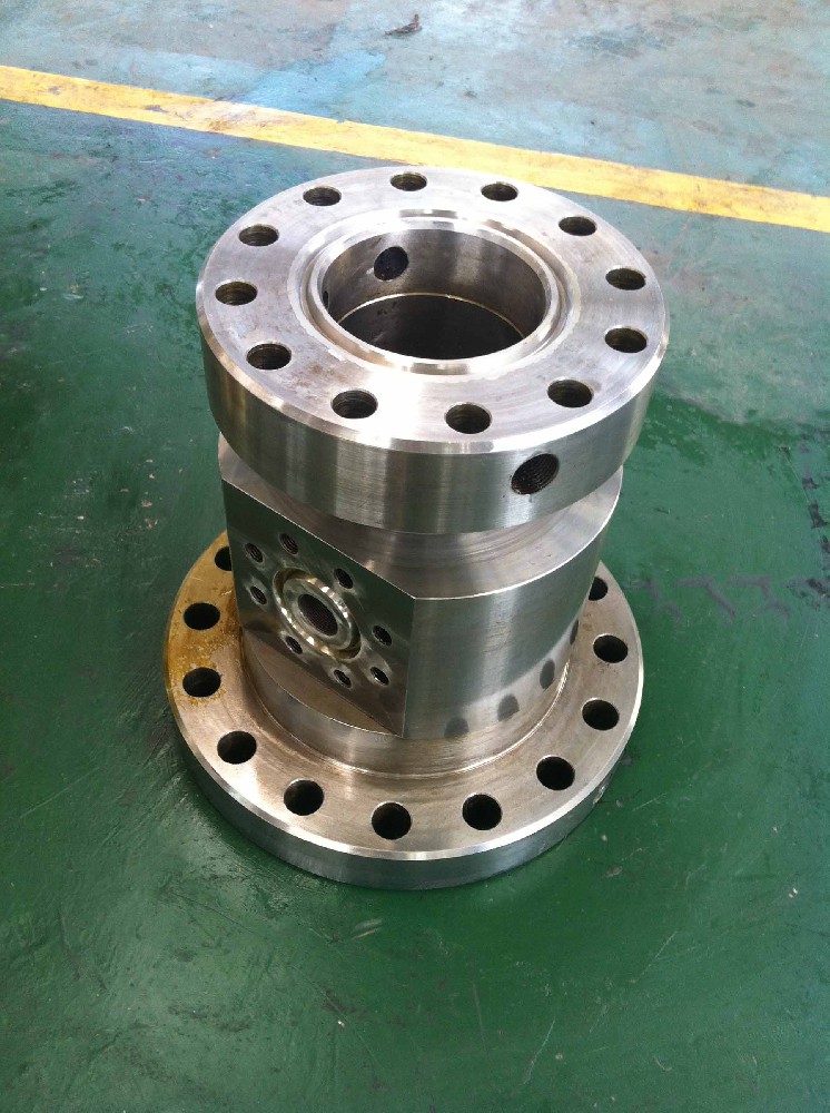 Casing spool head